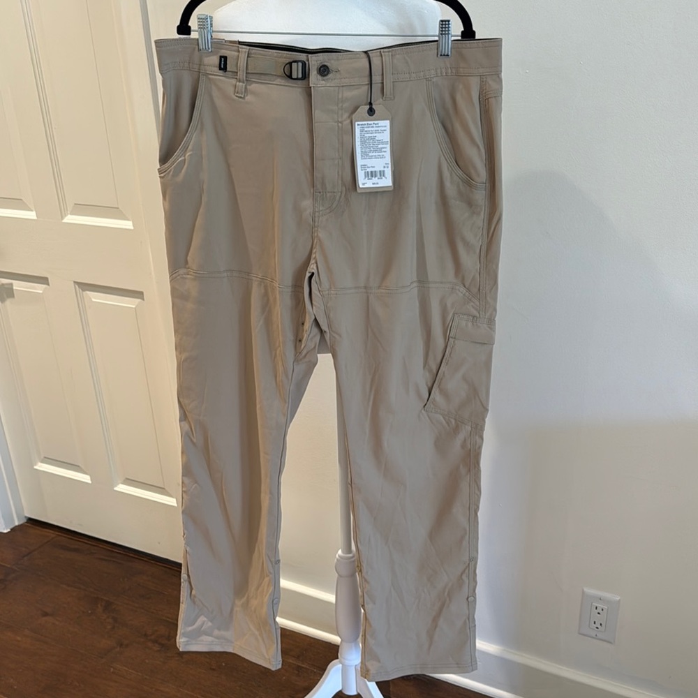 Prana - NWT - Mens Stretch Zion Pant Sandbar - Size: 38” Waist, 32” Length